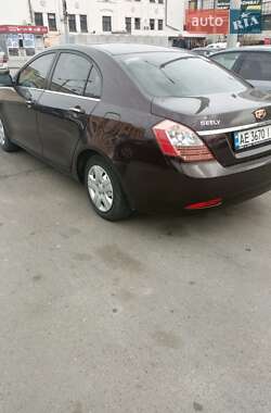 Седан Geely Emgrand 7 (EC7) 2012 в 