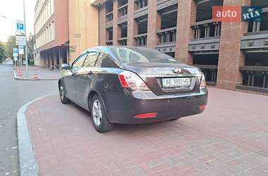 Седан Geely Emgrand 7 (EC7) 2013 в 