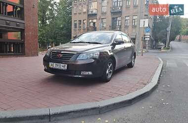 Седан Geely Emgrand 7 (EC7) 2013 в 