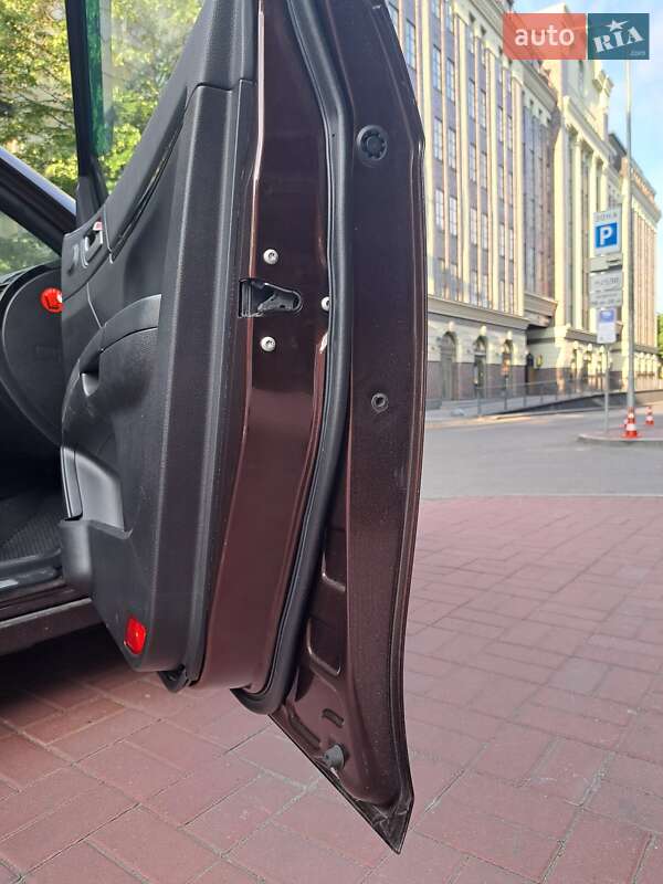 Седан Geely Emgrand 7 (EC7) 2013 в Дніпрі
