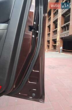 Седан Geely Emgrand 7 (EC7) 2013 в 
