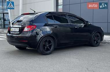Хэтчбек Geely Emgrand 7 (EC7) 2013 в 