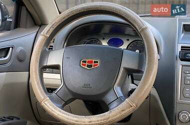 Седан Geely Emgrand 7 (EC7) 2011 в 