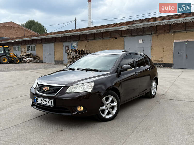 Хэтчбек Geely Emgrand 7 (EC7) 2013 в 
