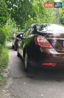 Седан Geely Emgrand 7 (EC7) 2014 в 
