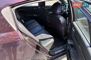 Хетчбек Geely Emgrand 7 (EC7) 2014 в 