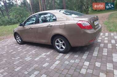 Седан Geely Emgrand 7 (EC7) 2014 в 