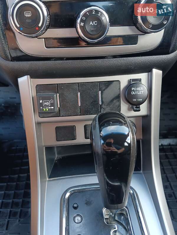 Седан Geely Emgrand 7 (EC7) 2013 в Бучі