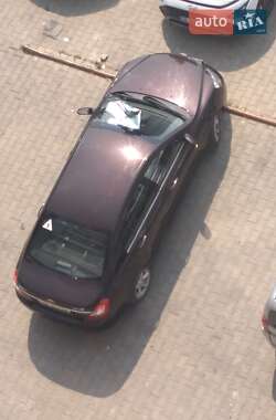 Седан Geely Emgrand 7 (EC7) 2014 в 