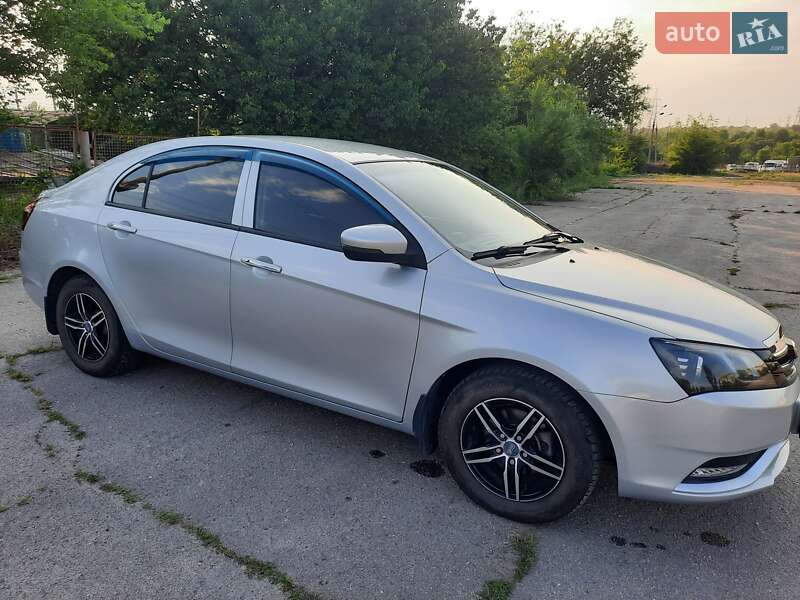 Седан Geely Emgrand 7 (EC7) 2017 в Запорожье
