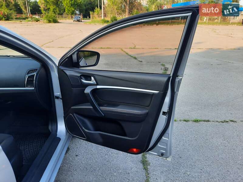 Седан Geely Emgrand 7 (EC7) 2017 в Запорожье