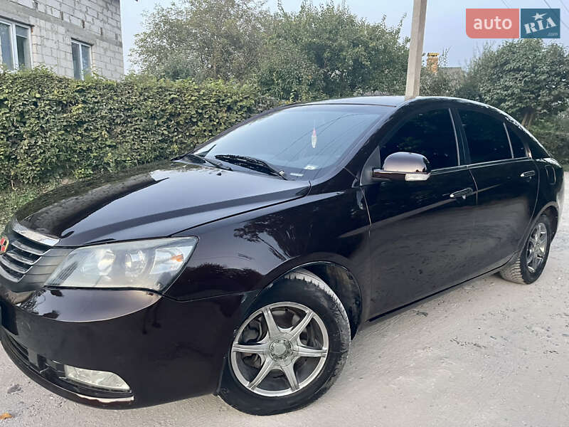 Седан Geely Emgrand 7 (EC7) 2014 в Ровно