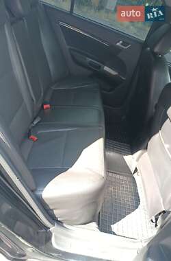 Хэтчбек Geely Emgrand 7 (EC7) 2014 в 