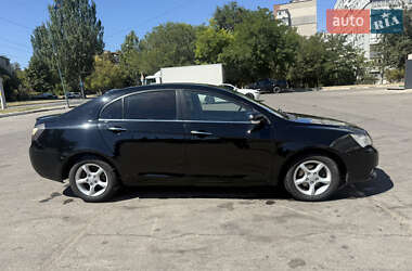 Седан Geely Emgrand 7 (EC7) 2011 в 