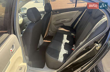 Седан Geely Emgrand 7 (EC7) 2011 в 