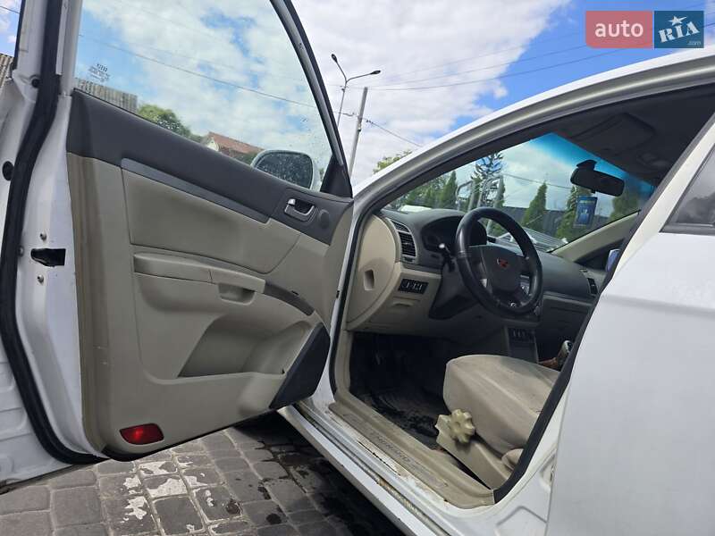 Седан Geely Emgrand 7 (EC7) 2011 в Коростене