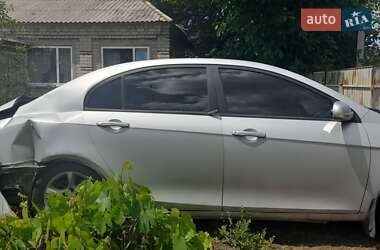 Седан Geely Emgrand 7 (EC7) 2012 в 