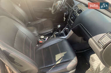 Седан Geely Emgrand 7 (EC7) 2012 в 
