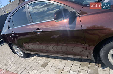 Седан Geely Emgrand 7 (EC7) 2012 в 