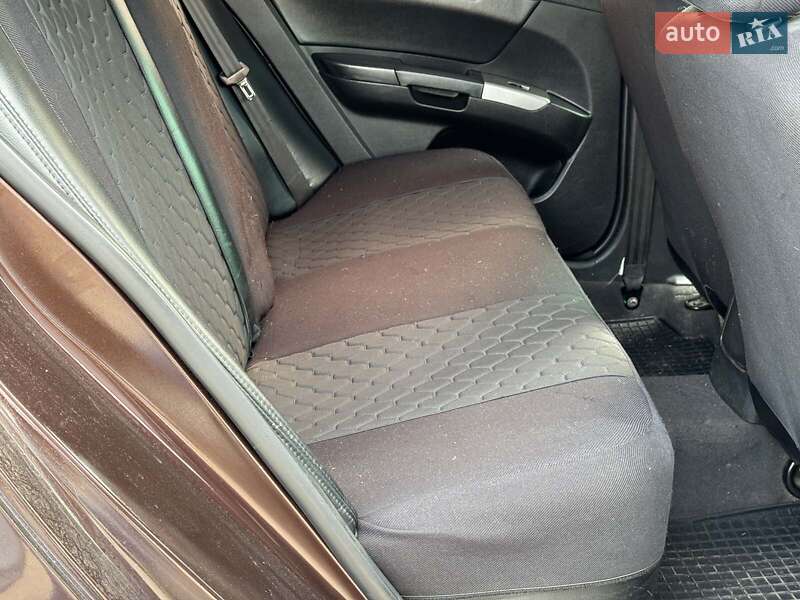 Седан Geely Emgrand 7 (EC7) 2012 в Виннице