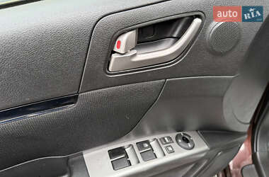 Хэтчбек Geely Emgrand 7 (EC7) 2013 в 