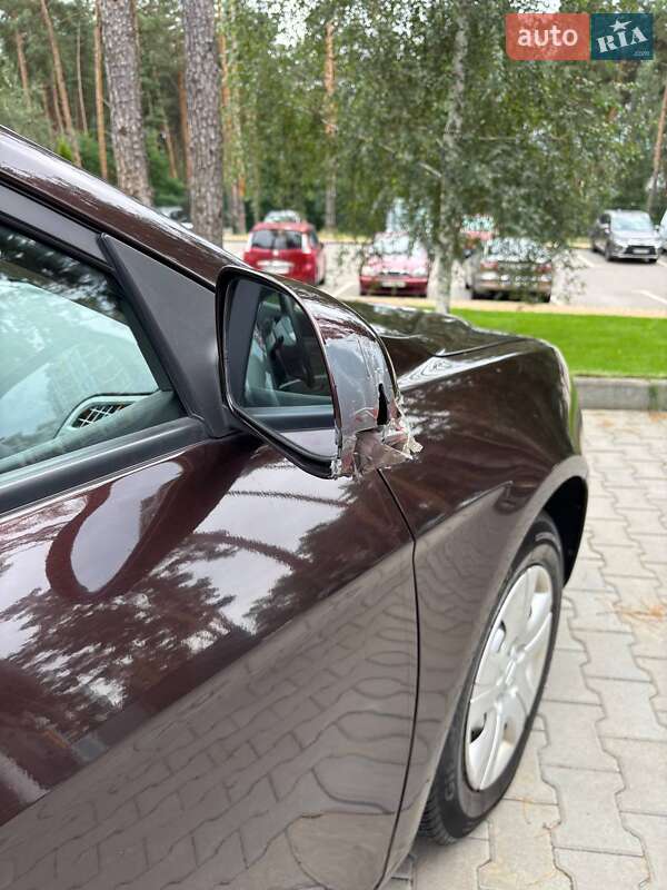 Седан Geely Emgrand 7 (EC7) 2011 в Киеве