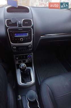 Седан Geely Emgrand 7 (EC7) 2012 в 