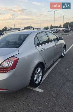 Седан Geely Emgrand 7 (EC7) 2013 в 