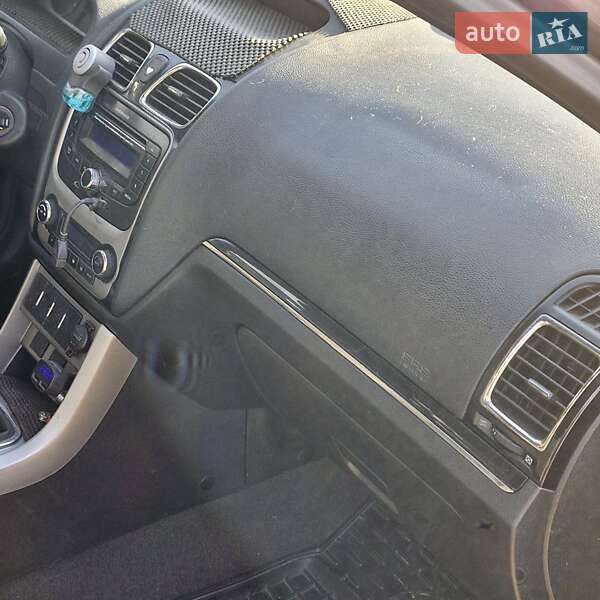 Хетчбек Geely Emgrand 7 (EC7) 2013 в Івано-Франківську