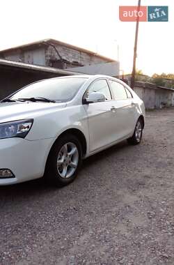 Седан Geely Emgrand 7 (EC7) 2014 в 