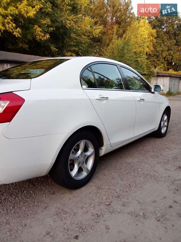 Седан Geely Emgrand 7 (EC7) 2014 в Киеве фото 10 Седан Geely Emgrand 7 (EC7) 2014 в Киеве