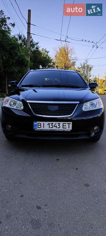 Хэтчбек Geely Emgrand 7 (EC7) 2014 в 