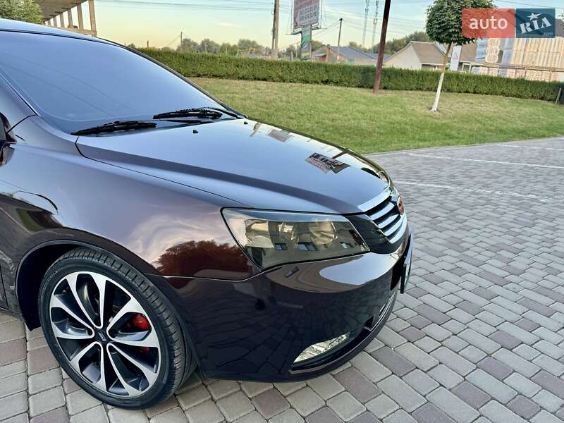 Седан Geely Emgrand 7 (EC7) 2013 в Чернівцях