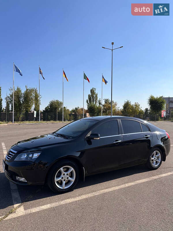 Седан Geely Emgrand 7 (EC7) 2014 в Кривому Розі