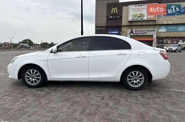 Седан Geely Emgrand 7 (EC7) 2013 в 