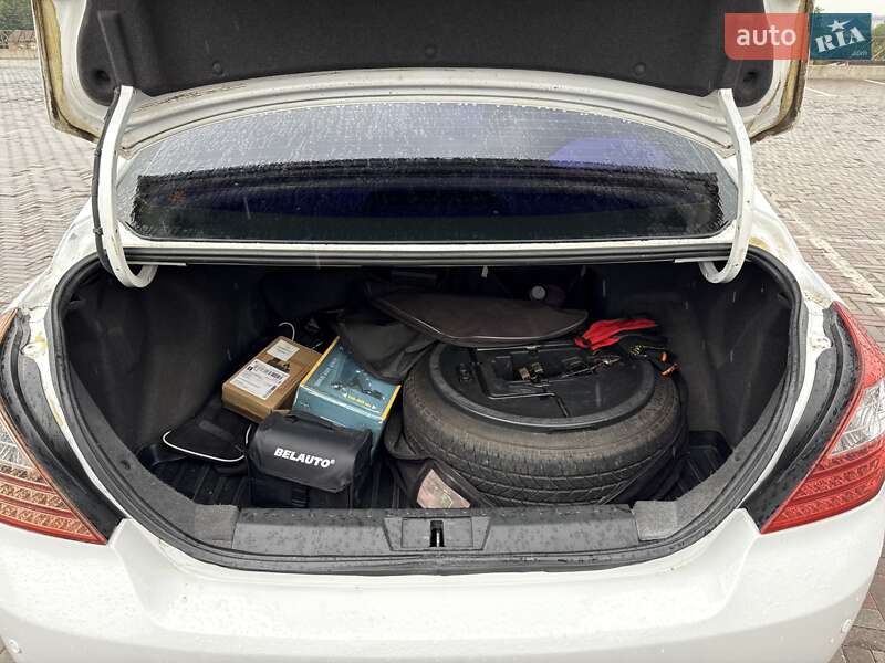Седан Geely Emgrand 7 (EC7) 2013 в Харькове