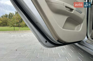 Седан Geely Emgrand 7 (EC7) 2012 в 