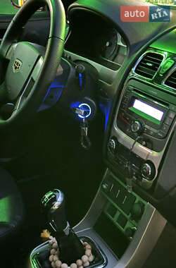 Седан Geely Emgrand 7 (EC7) 2014 в 