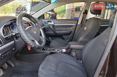 Седан Geely Emgrand 7 (EC7) 2016 в 