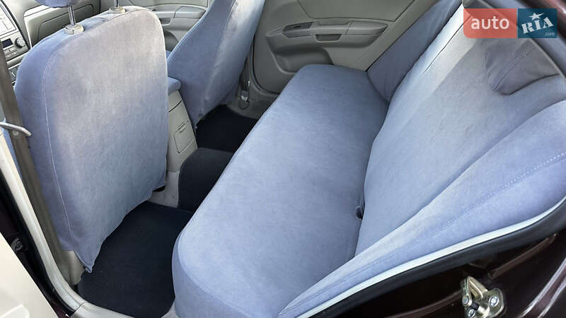 Седан Geely Emgrand 7 (EC7) 2011 в Прилуках