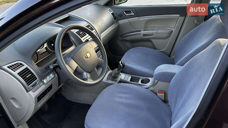 Седан Geely Emgrand 7 (EC7) 2011 в Прилуках
