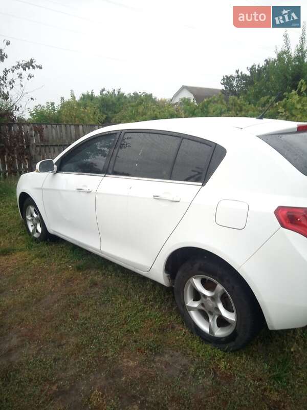 Хэтчбек Geely Emgrand 7 (EC7) 2013 в Черкассах