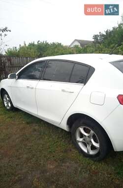Хетчбек Geely Emgrand 7 (EC7) 2013 в 