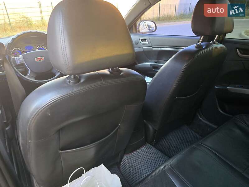 Седан Geely Emgrand 7 (EC7) 2014 в Дніпрі