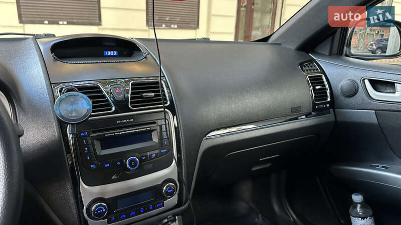 Хэтчбек Geely Emgrand 7 (EC7) 2013 в Одессе