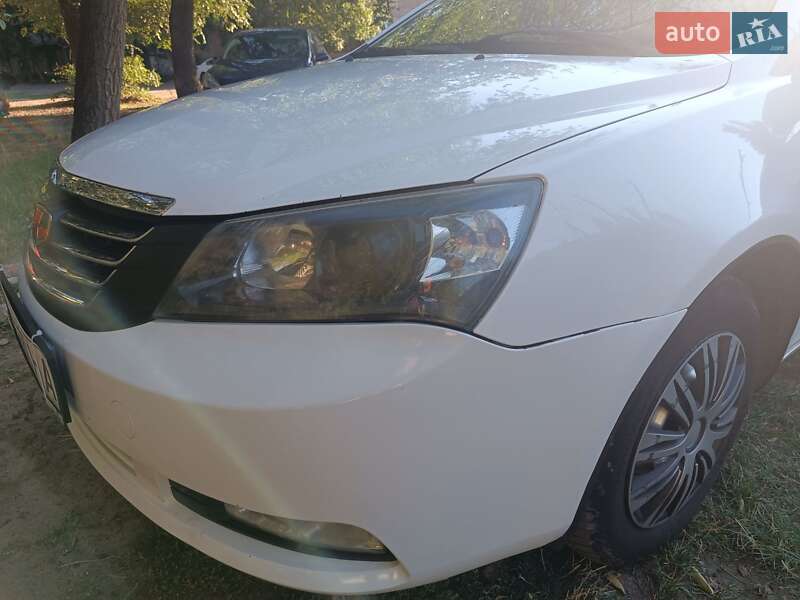 Седан Geely Emgrand 7 (EC7) 2013 в Кривому Розі