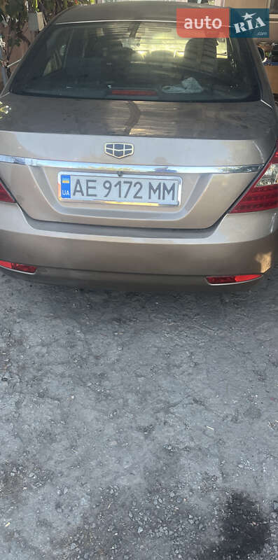 Седан Geely Emgrand 7 (EC7) 2013 в Новомосковске
