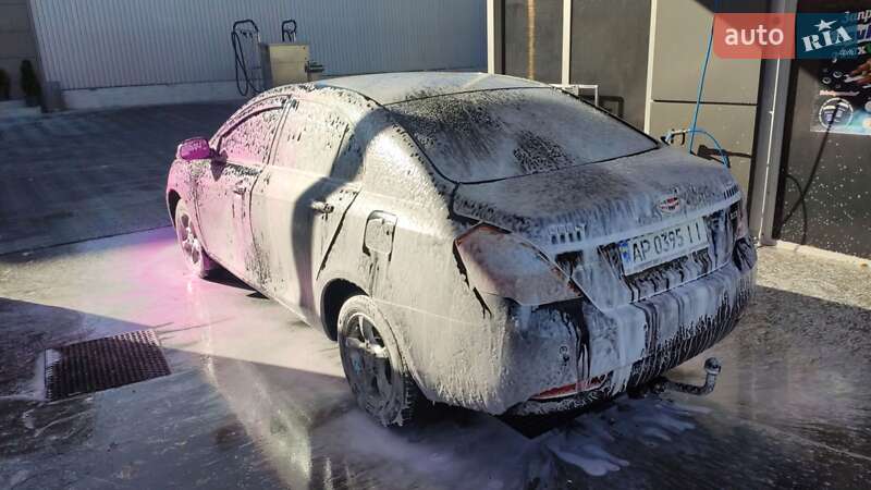 Седан Geely Emgrand 7 (EC7) 2011 в 