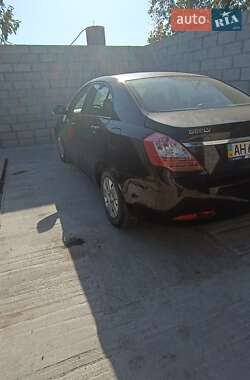 Седан Geely Emgrand 7 (EC7) 2013 в 