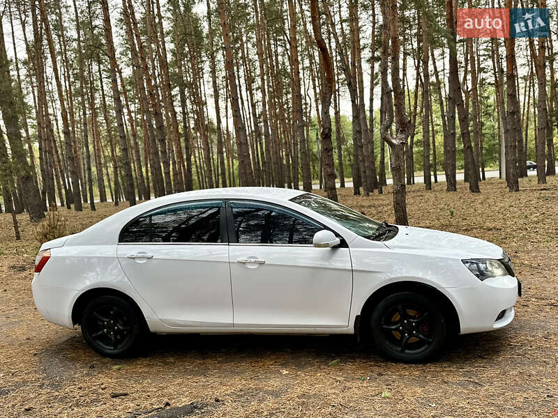 Седан Geely Emgrand 7 (EC7) 2013 в Кропивницькому